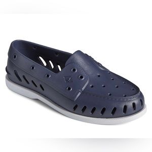 NWT Sperry Womens Original Top Sider
Boat Float Shoe in Navy Size 9